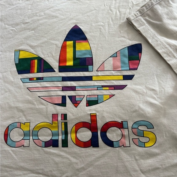 ADIDAS Original Pride Trefoil Flag SS Tee Sz L Colorful Love Unites Stains - Picture 4 of 10